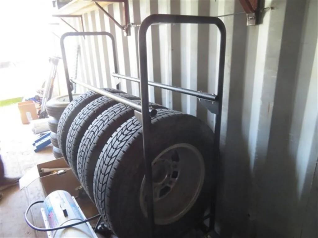 Tire Stand (Tires sell separate)