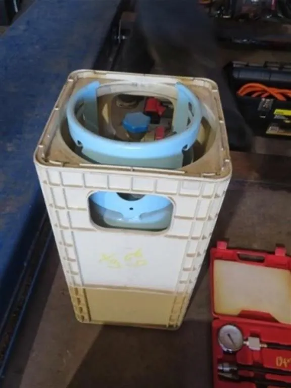 Freon (Fairly Full)