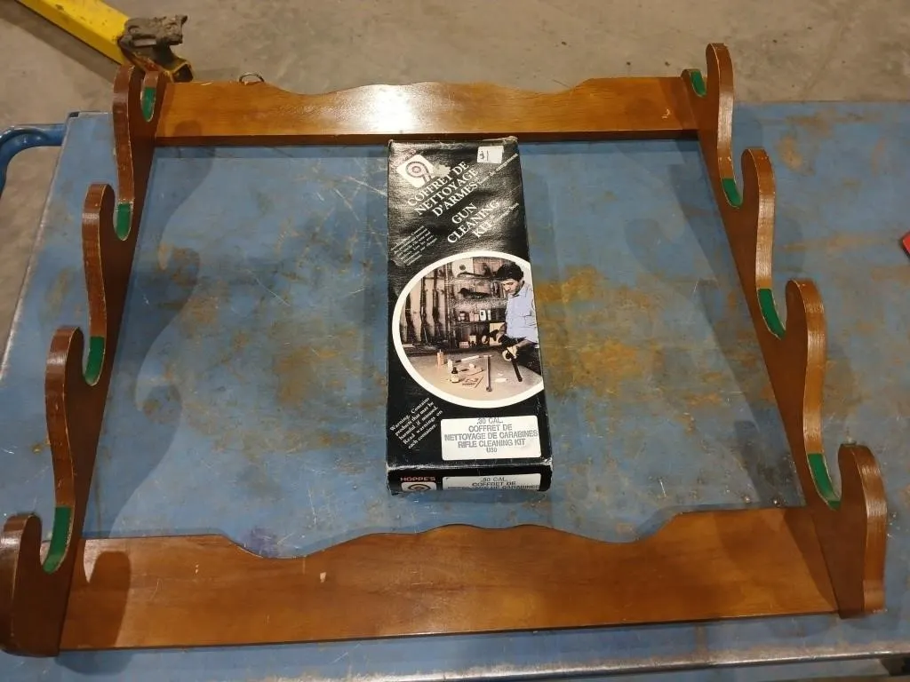 Wood Gun rack & Gun cleaning kit