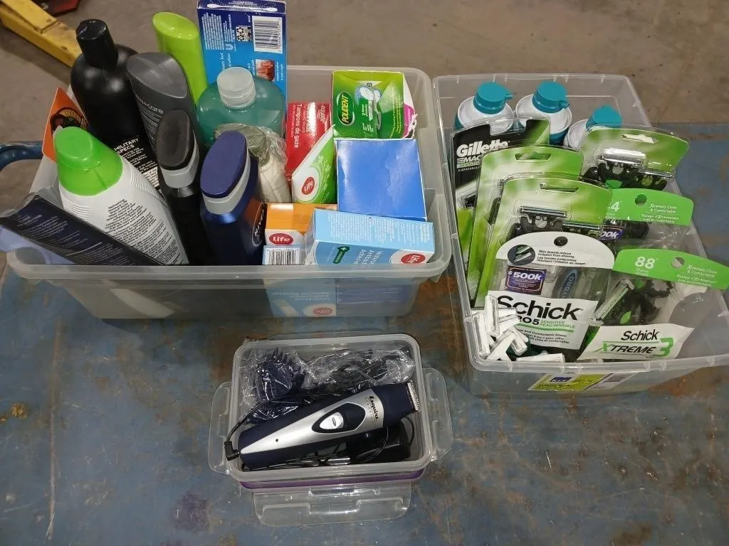 Bathroom bundle. Assorted Shampoo, Body wash,