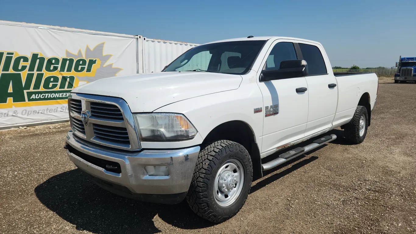 2014 Ram 2500 4x4 SLT 4dr Crew Cab 8 ft. LB