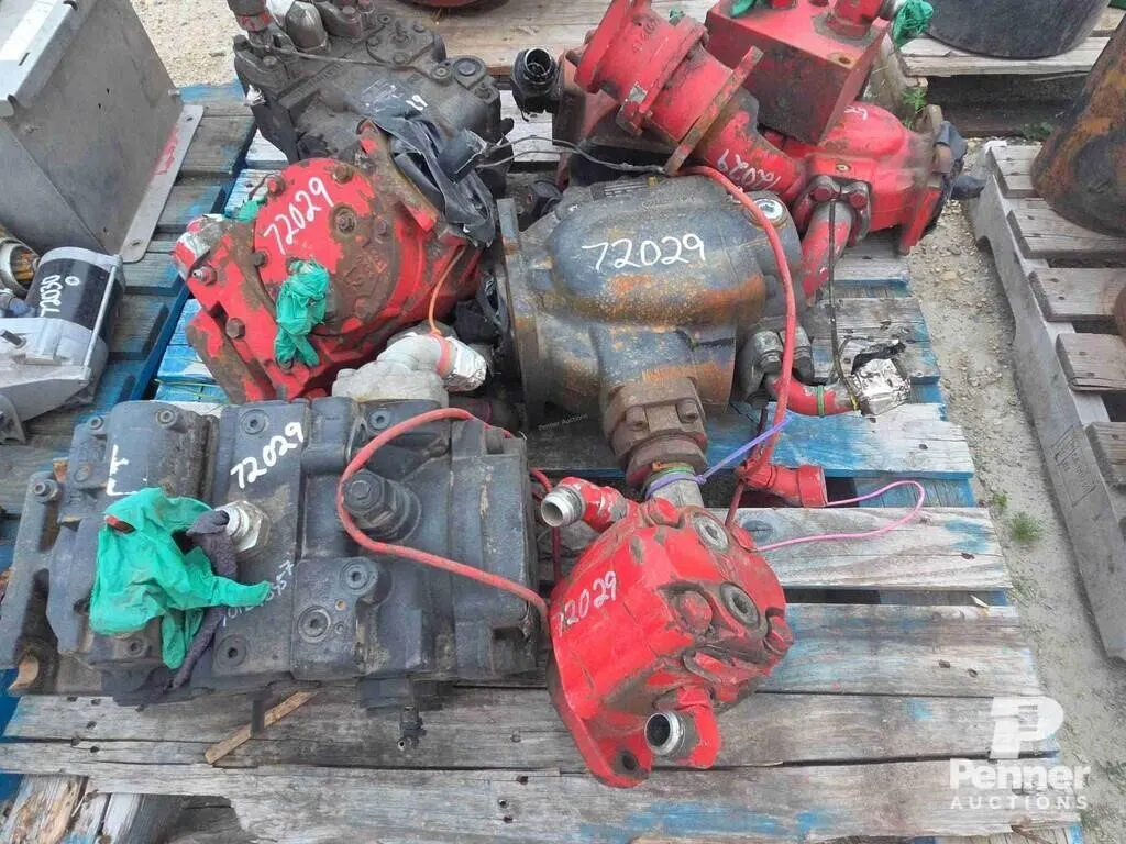 Qty of Various Sized Hydraulic Pumps