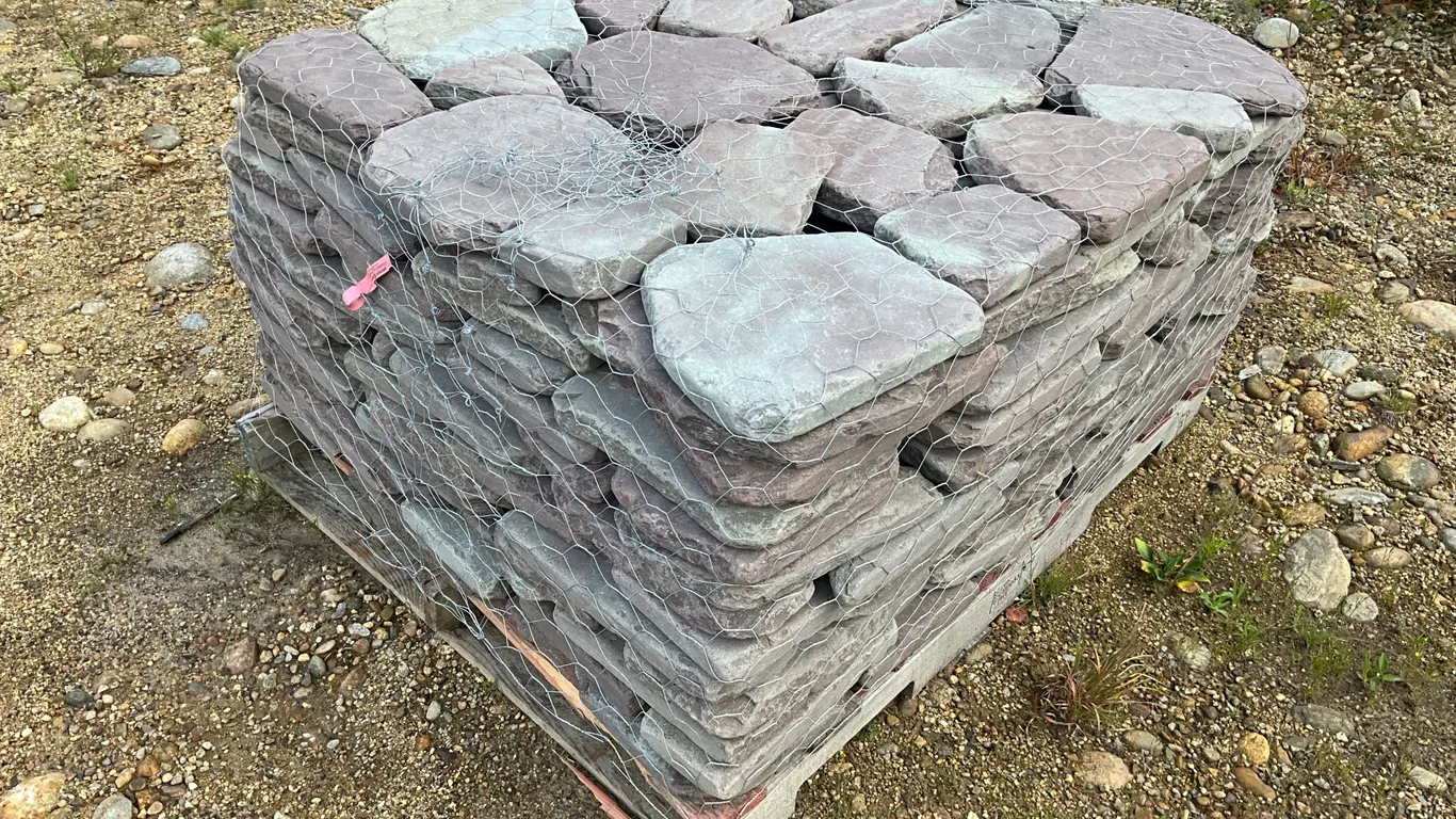 PALLET OF 1.5” LILAC TUMBLED IRREGULAR PAVERS