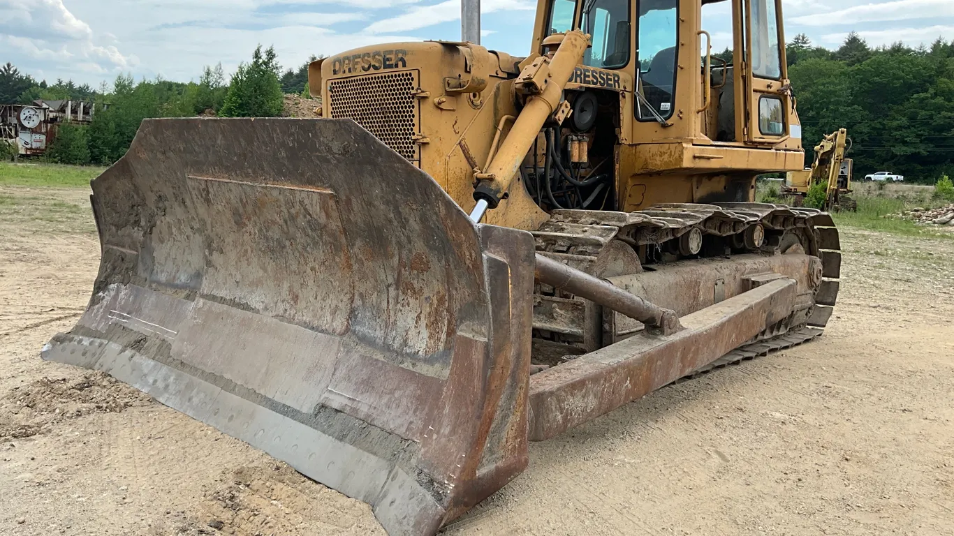 1989 DRESSER TD25G CRAWLER TRACTOR