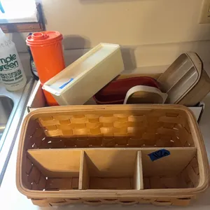 TUPPERWARE-BASKET