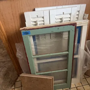 2 WINDOWS-SHUTTERS-TILES