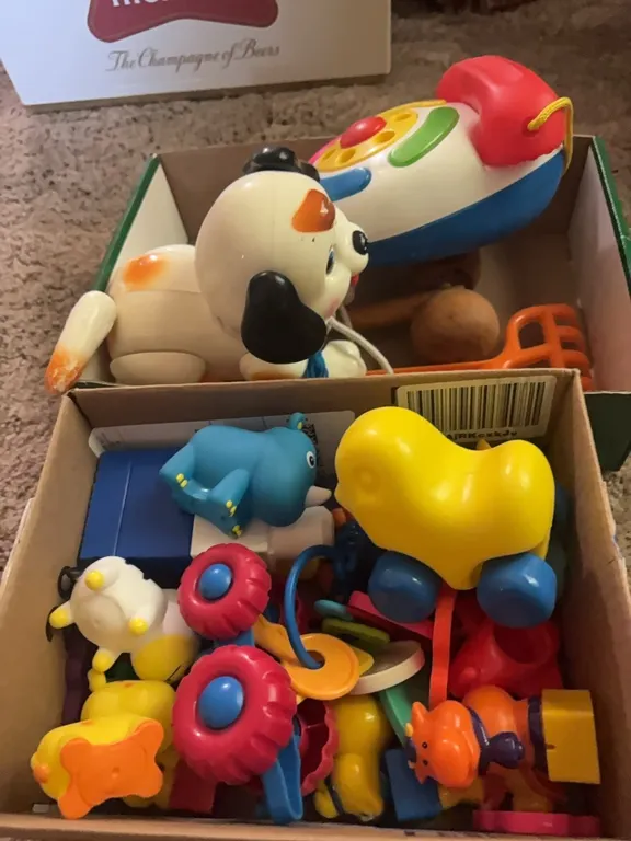 TOYS-PLAY PHONE-PULL DOG-SMALL TOYS