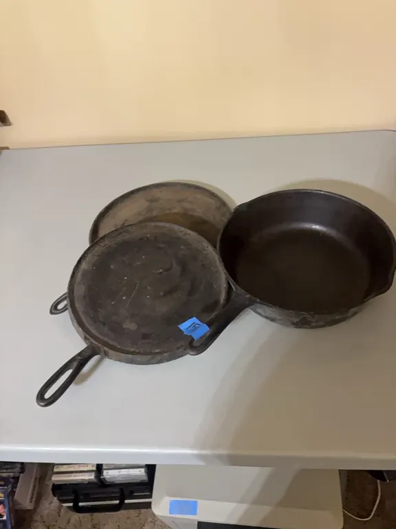 3 CAST PANS