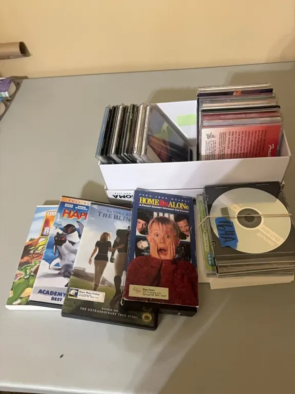 CDS-DVDS-1 VHS TAPE