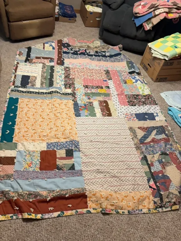 LARGE QUILT