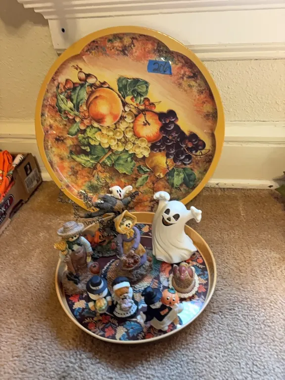 HALLOWEEN DECOR