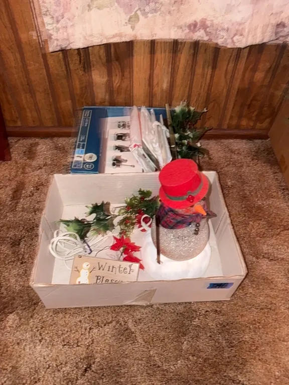 SNOWMAN-VILLAGE ACCESSORIES-MISC