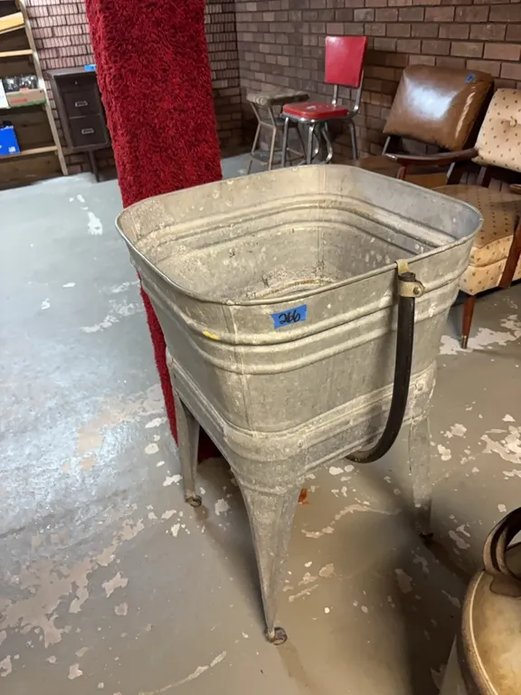 WASH STAND