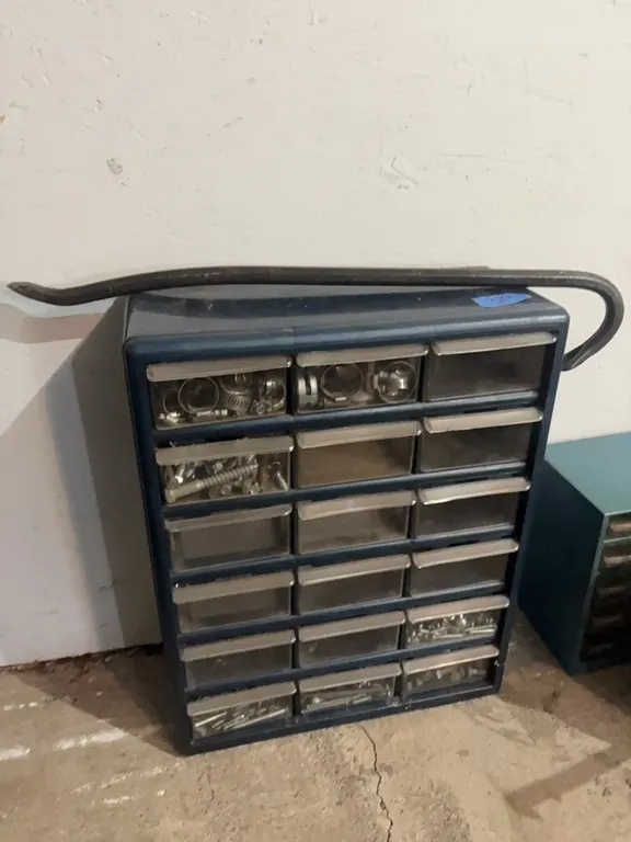 NUTS AND BOLT BIN(SOME DRAWERS FULL)CROW BAR