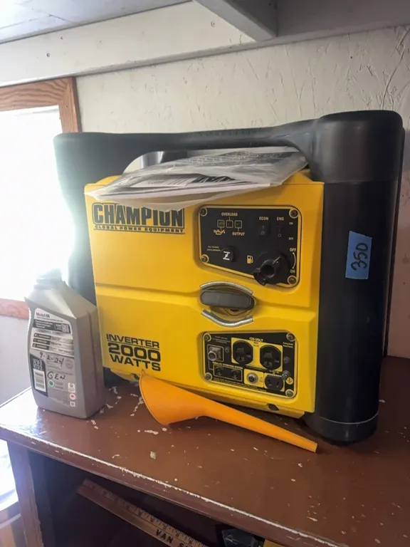 CHAMPION GLOBAL POWER EQUIP INVERTER GAS GENERATOR