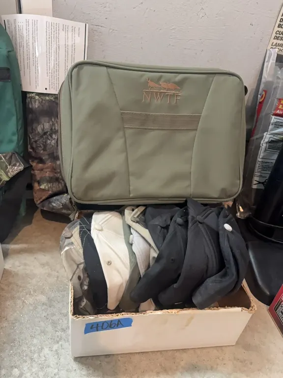 BAGS-CAPS