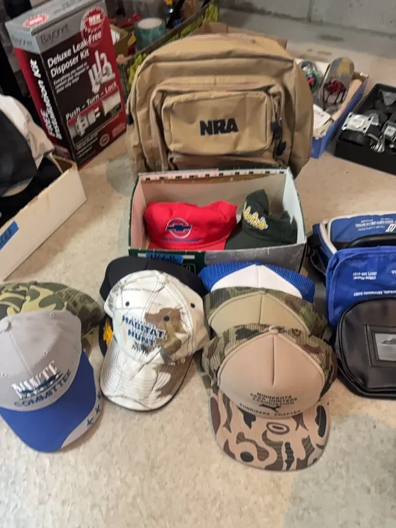 BAGS-CAPS