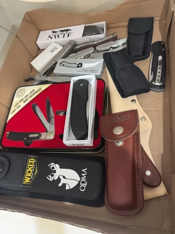 KNIVES