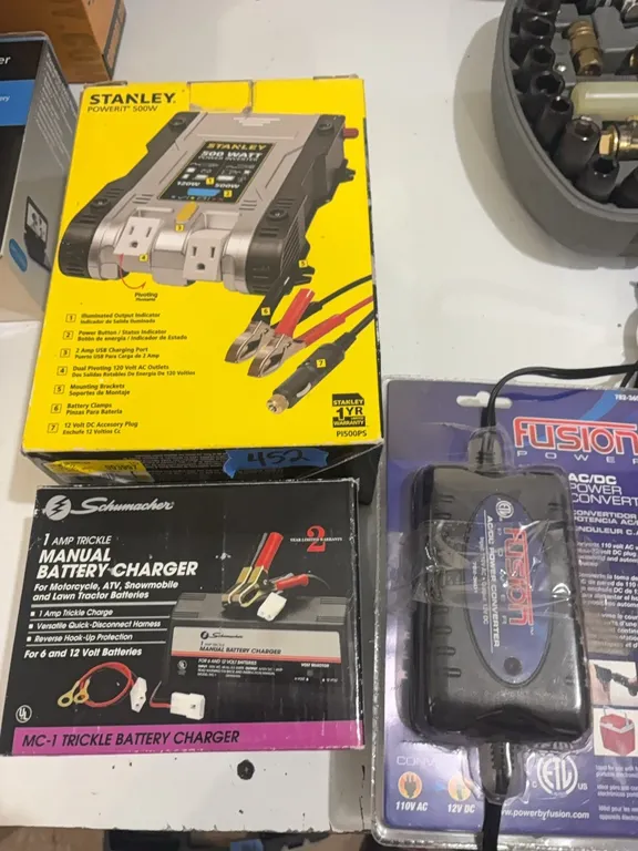 MANUAL BATTERY CHARGER-POWER CONVERTER-STANLEY POWERIT