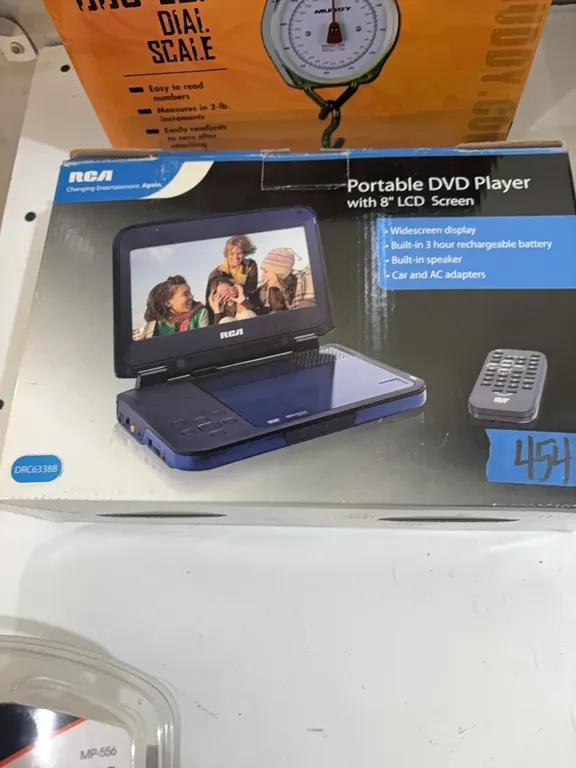 RCA PORTABLE DVD PLAYER