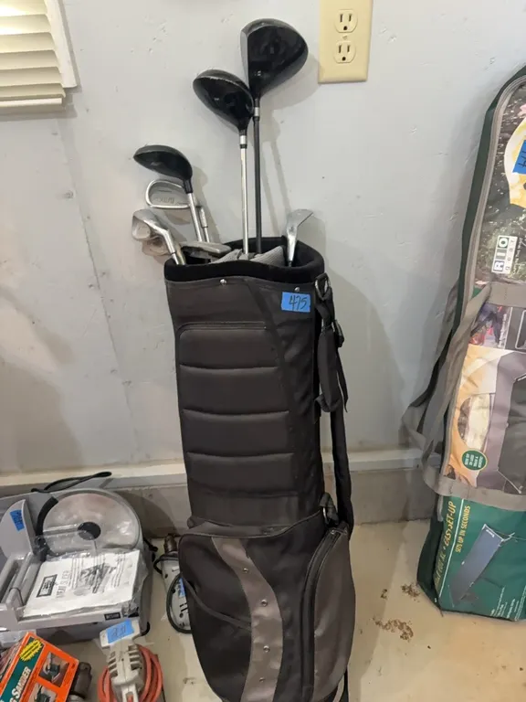 GOLF BAG-GOLF CLUBS