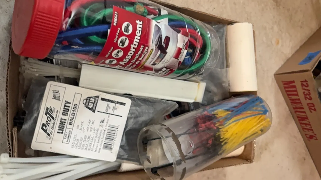 ZIP TIES-BUNGEY CORDS