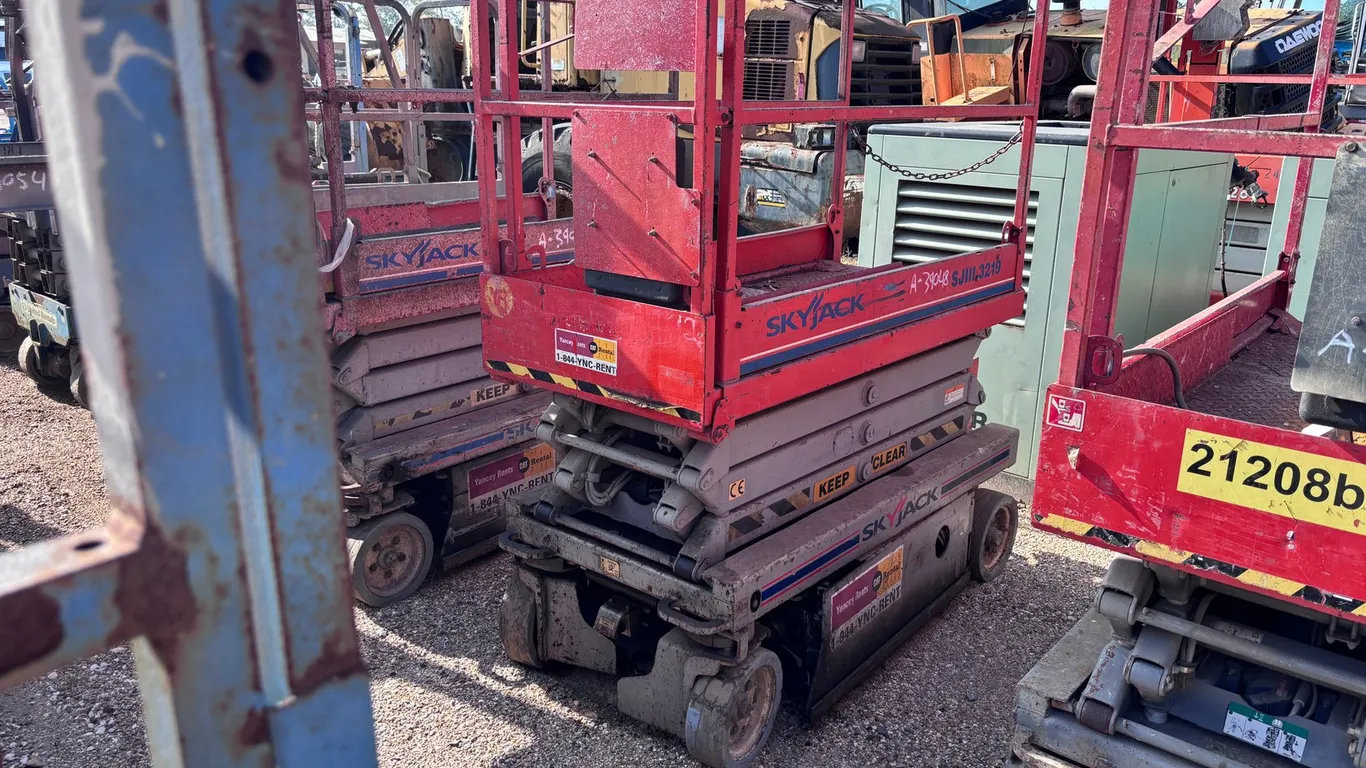 SKYJACK SJ1113219 SCISSOR LIFT | FOR PARTS/REPAIRS