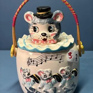 DANCING CAT JAR WITH LID