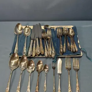 COMMUNITY CUTLERY LOT
