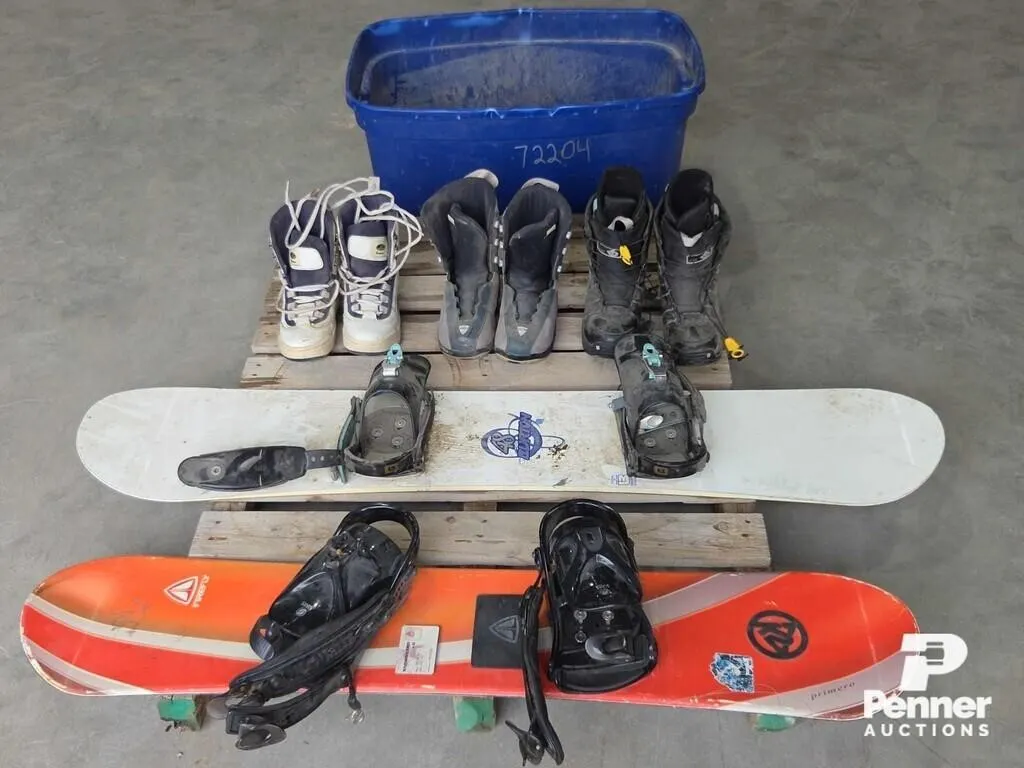 Qty of Snowboard Gear
