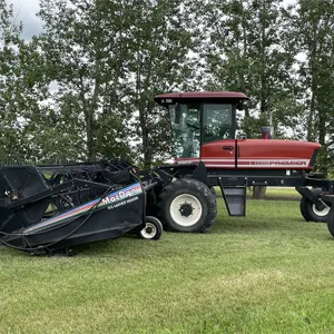 2004 PREMIER 2952i Swather w/ 2004 MacDon 972 Header & 30 FT. Split Reel Pickup