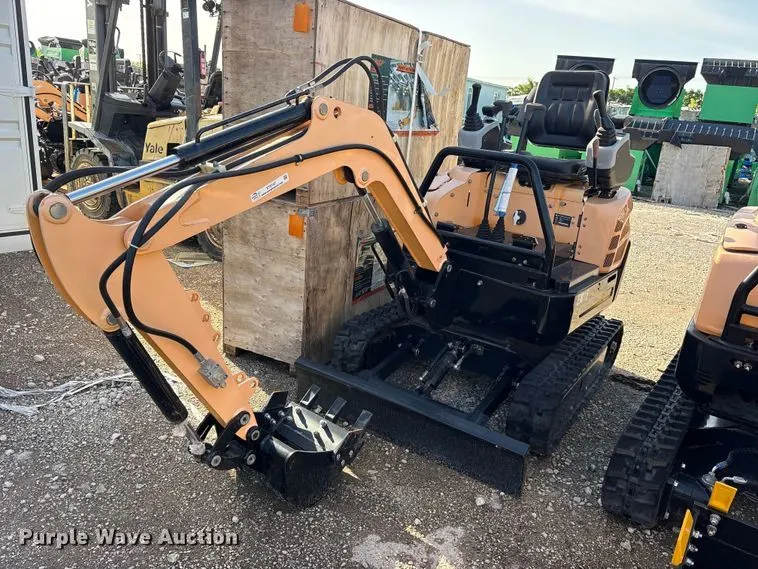 2024 Erie EM15 mini excavator