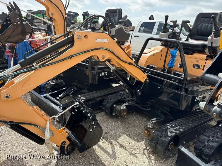 2024 Erie EM15 mini excavator