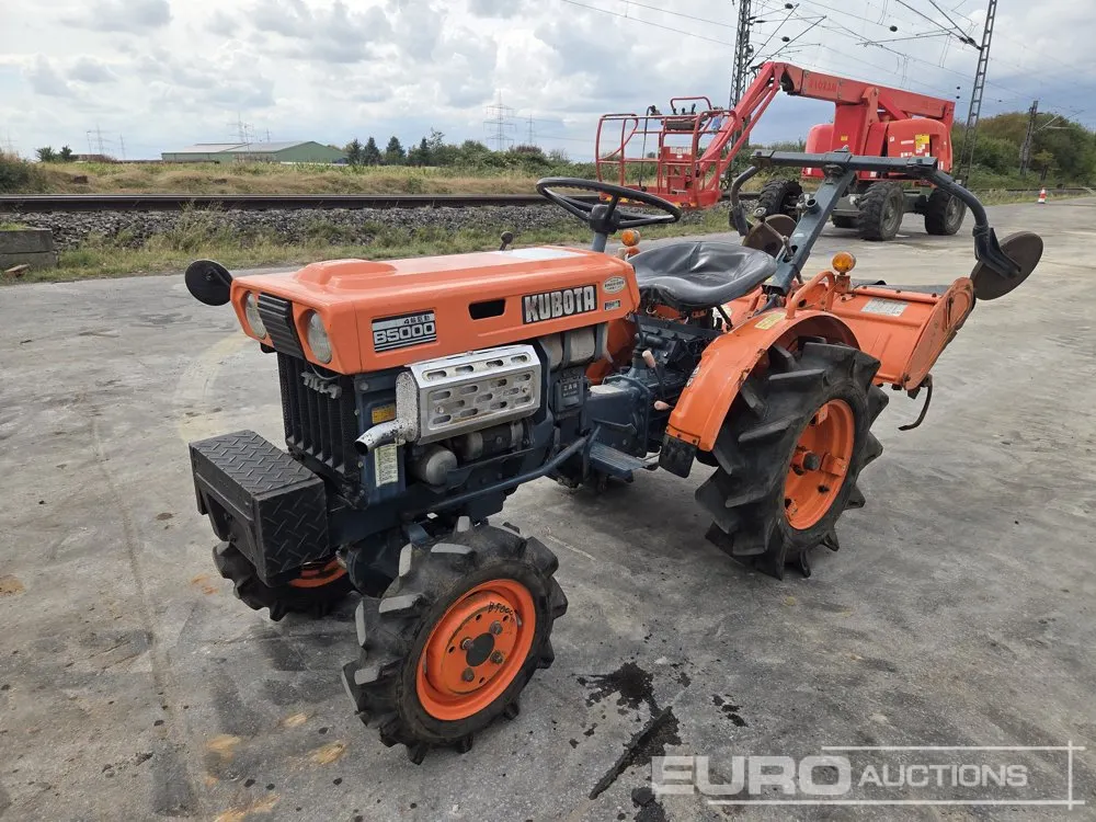 Kubota B5000