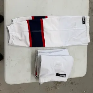 (5) CCM L Hockey Socks