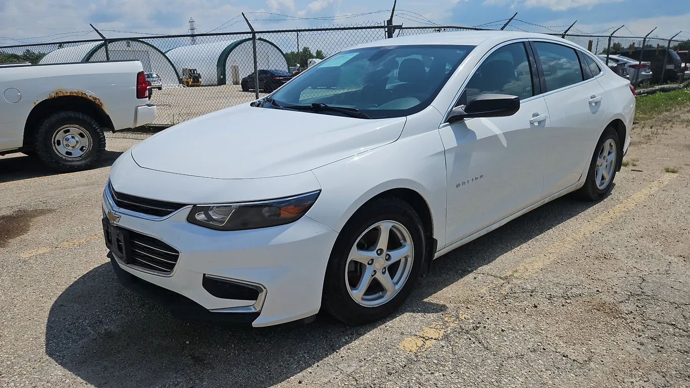 Non-Operable 2016 Chevrolet Malibu