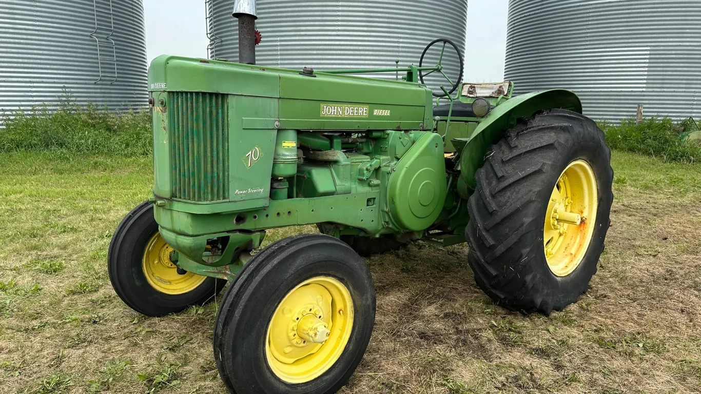 John Deere Model 70 2WD Tractor