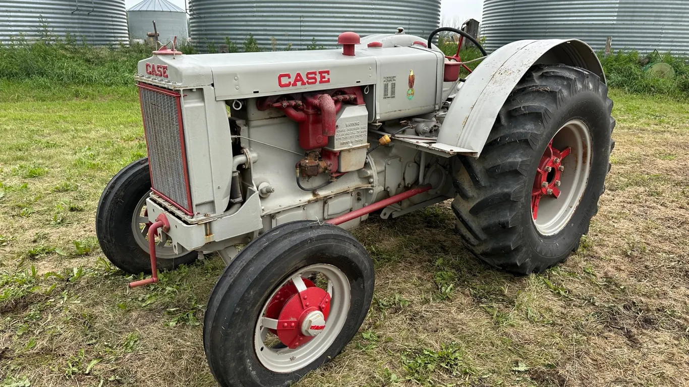 Case RC 2WD Tractor
