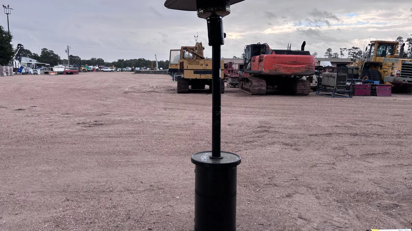 OUTDOOR PROPANE HEATER