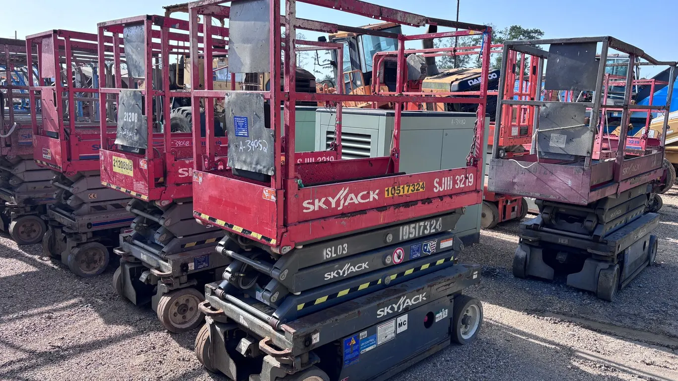 SKYJACK SJ111 3219 SCISSORLIFT ELECTRIC | FOR PARTS/REPAIRS