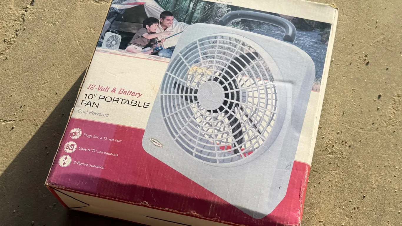 ROADPRO 12VOLT 10IN PORTABLE FAN AND BATTERY