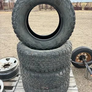 Set of 4 tires