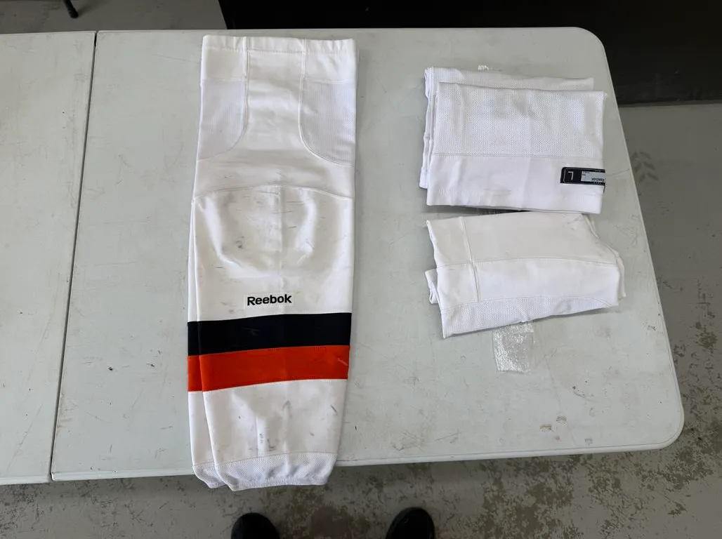 (5) Reebok Hockey Pants (Size L)