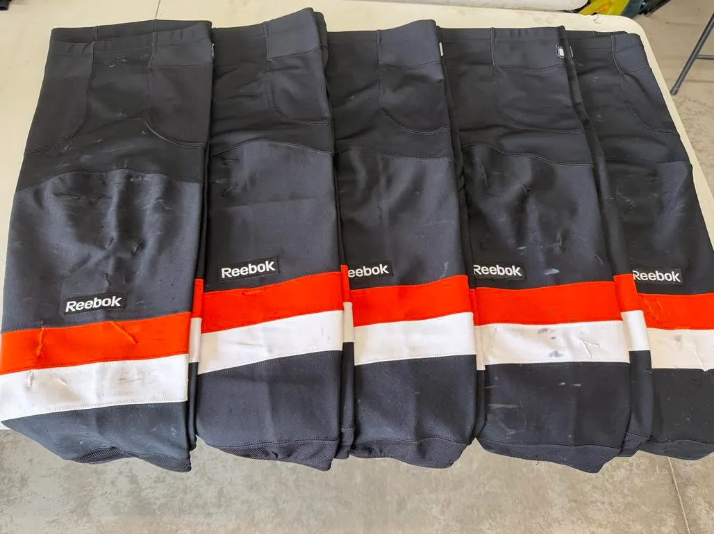 (5) Reebok Hockey Socks (Size L)