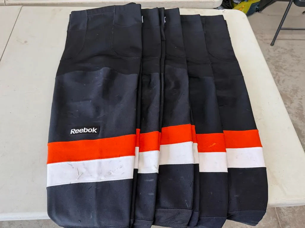 (5) Reebok Hockey Socks (Size L)