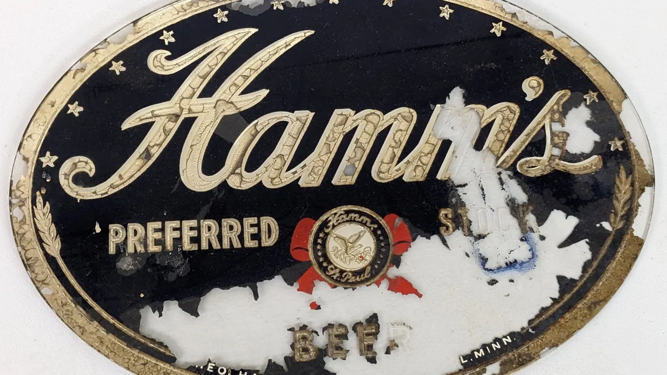 RPOG GLASS SIGN HAMMS PREFERRED STOCK BEER