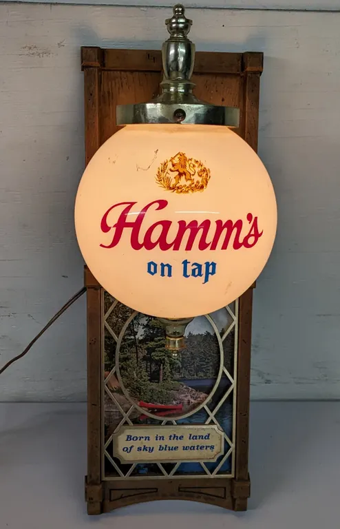 HAMMS BEER LIGHTED SIGN