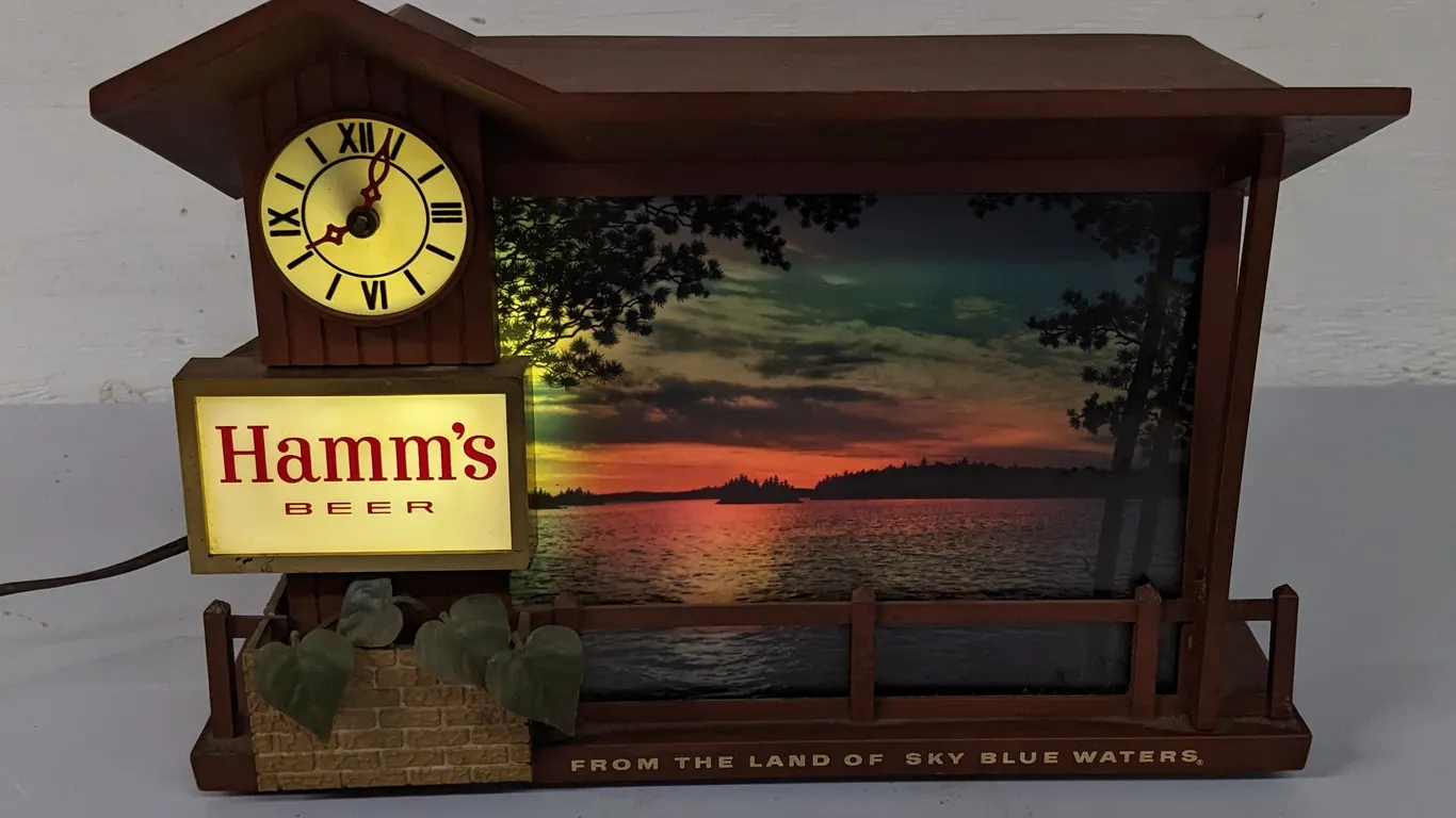 HAMMS BEER DUSK TIL DAWN LIGHTED SIGN