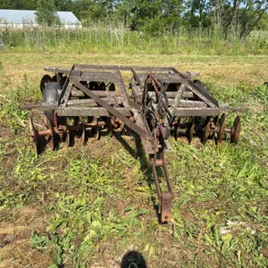 9’ Disk on 7” Spacing - Hydraulic Lift