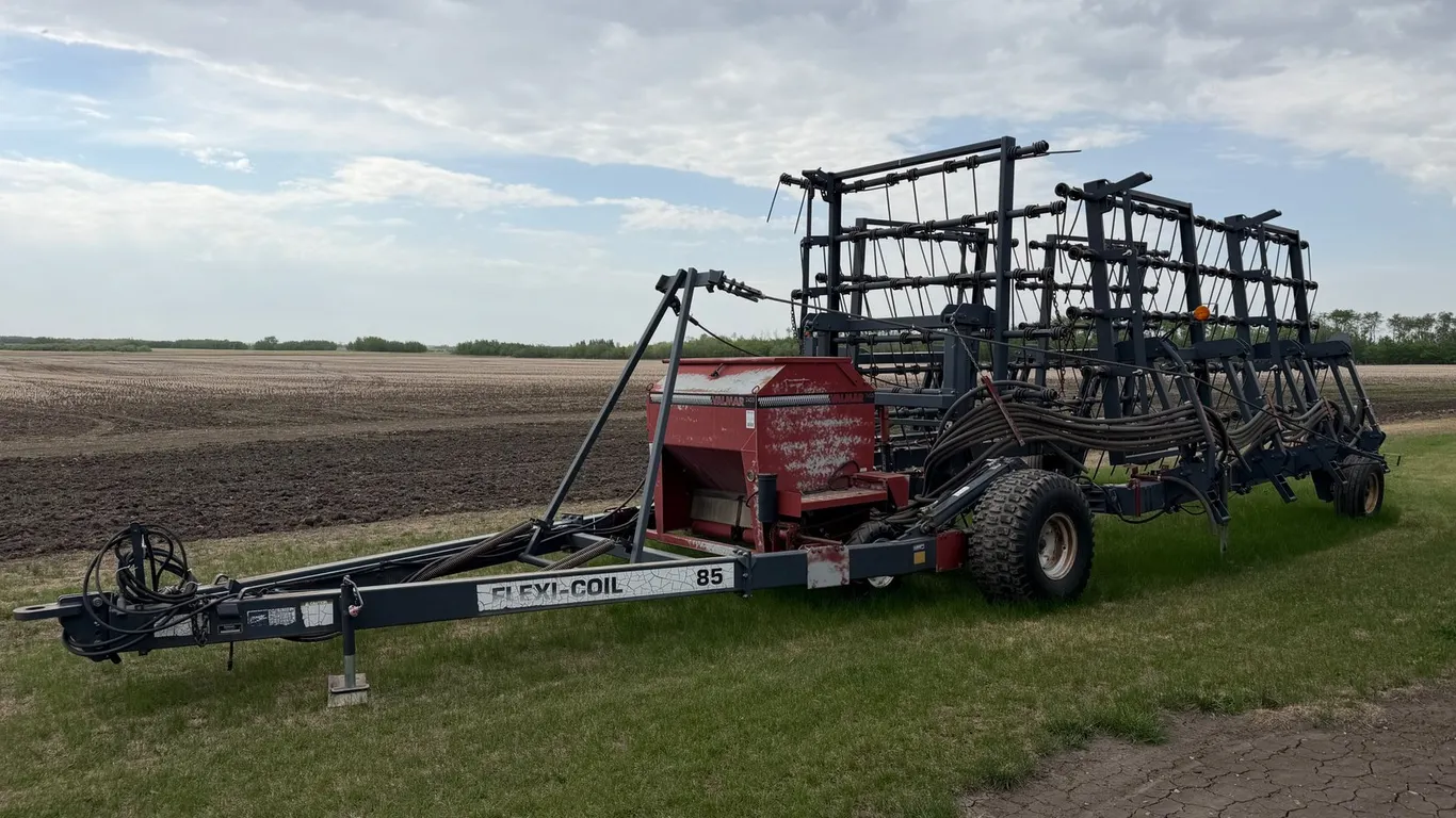 2001 50' Flexicoil 85 Heavy Harrows w/ Valmar 2455